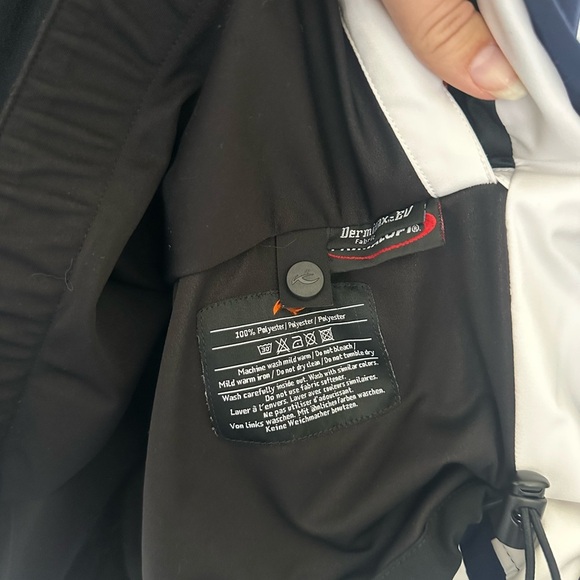 KJUS Formula Jacket - Picture 14 of 16